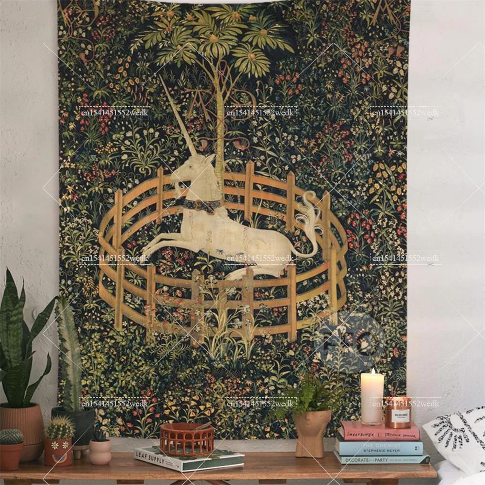The Unicorn In Captivity Wall  - огляд і ціна Mat Pilates Yoga